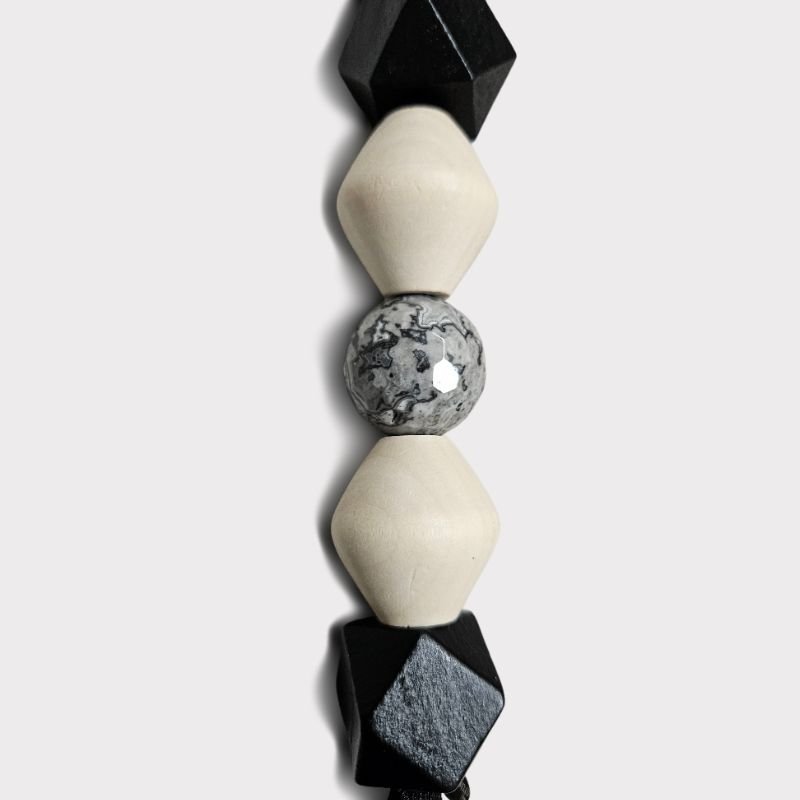 Aurora Tassel in Picasso Jasper - Image 2