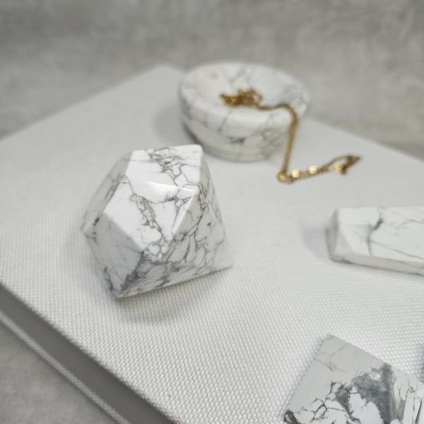 Nala Solitaire in Howlite - Image 2