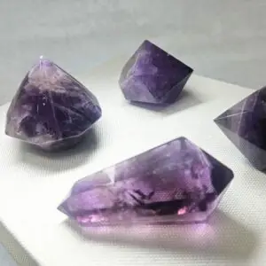Amadi Bijoux in Amethyst - Image 5