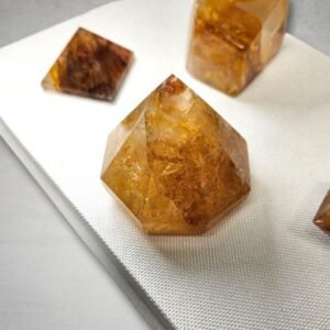 Nala Solitaire in Golden Healer Quartz - Image 4