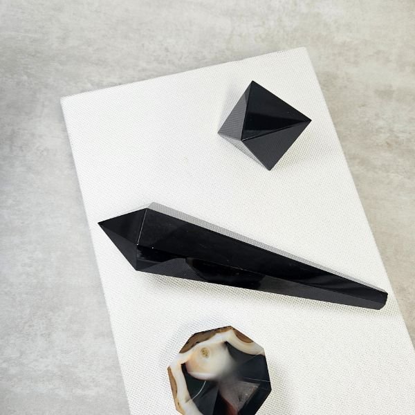 Black Obsidian Hexa Spire - Image 2